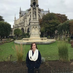 Meet your Posher, Abigail